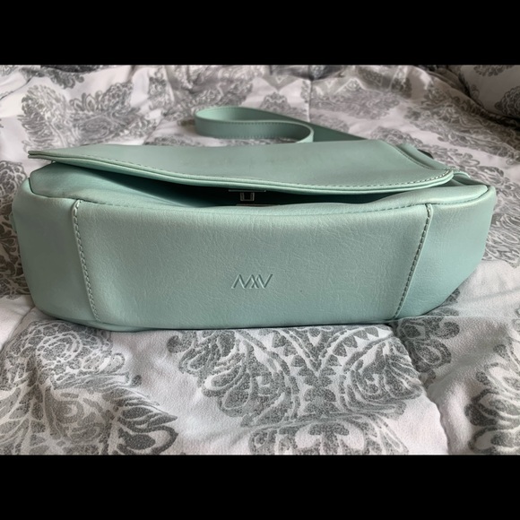 Matt & Nat Vegan Leather Tote Messenger Bag - Picture 2 of 3